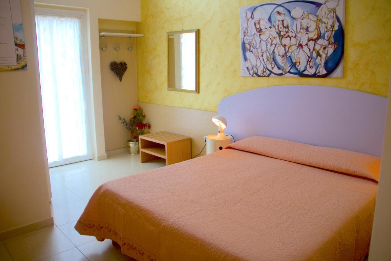 B&B Il Villino Matera Bagian luar foto