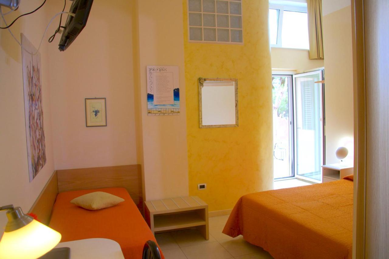 B&B Il Villino Matera Bagian luar foto
